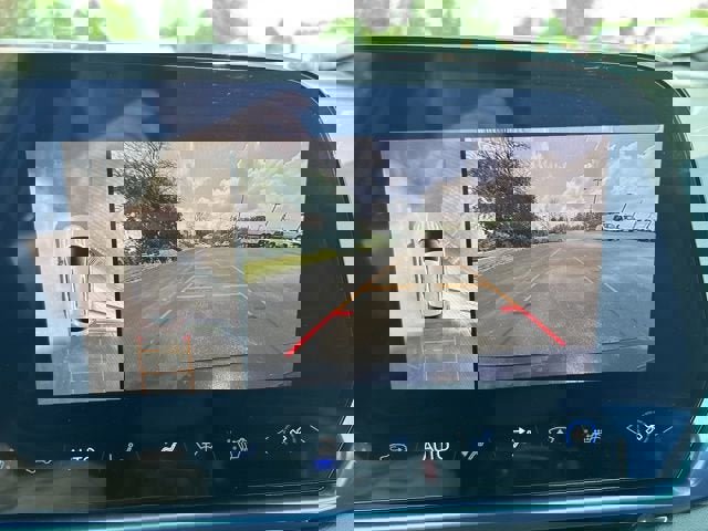 New 2025 Chevrolet Equinox EV LT image 13