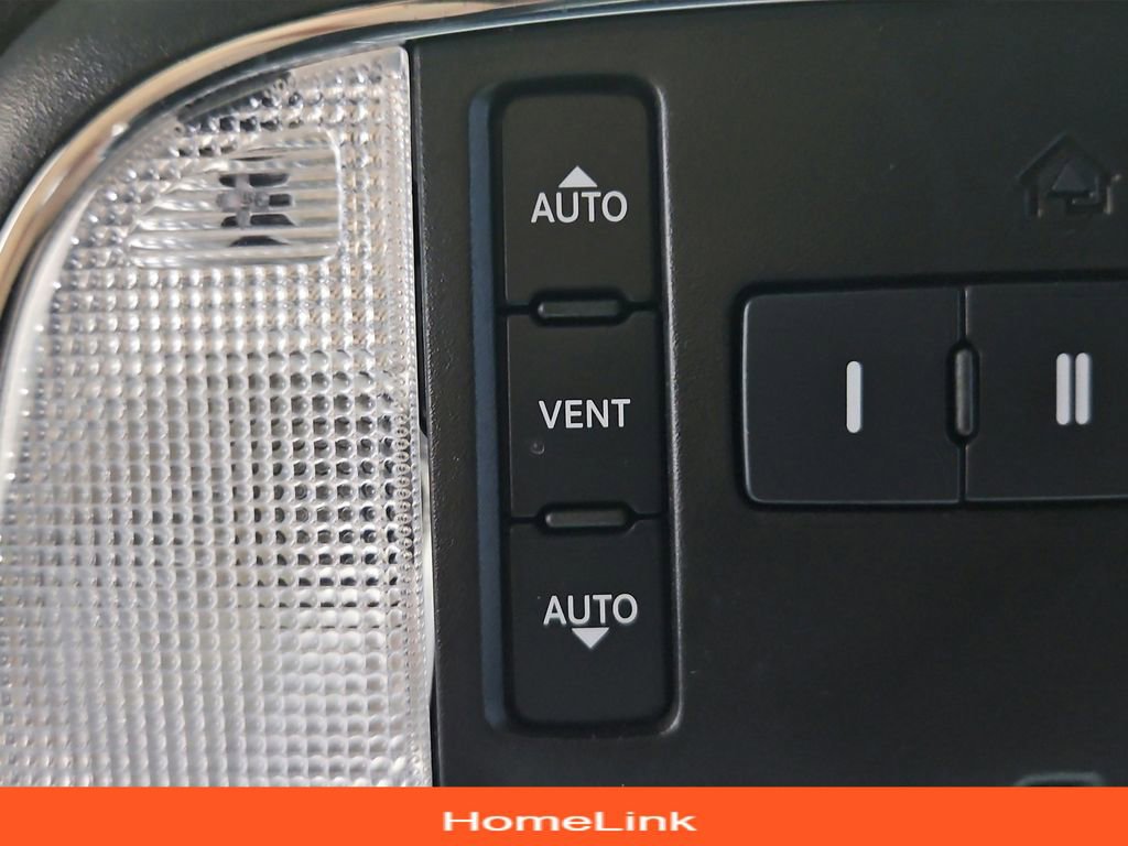 Used 2022 Jeep Grand Cherokee Laredo X image 39