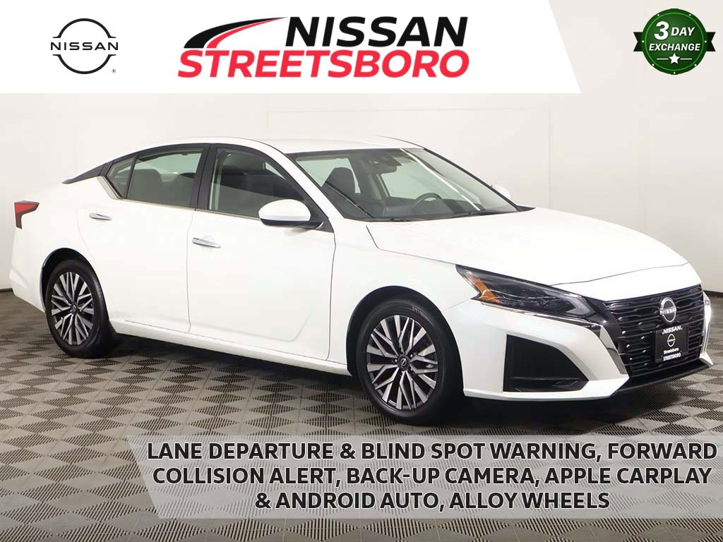 Used 2023 Nissan Altima 2.5 SV