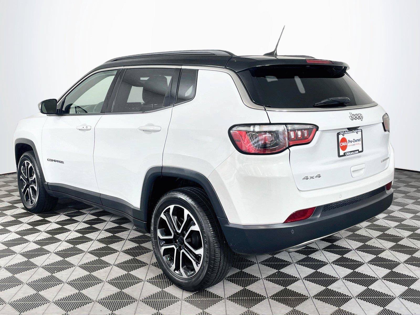 Used 2023 Jeep Compass Limited AWD/4WD image 6