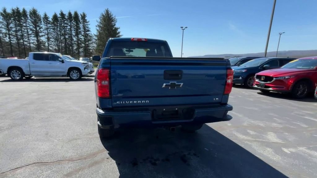 Used 2019 Chevrolet Silverado 1500 LT w/ All Star Edition image 7