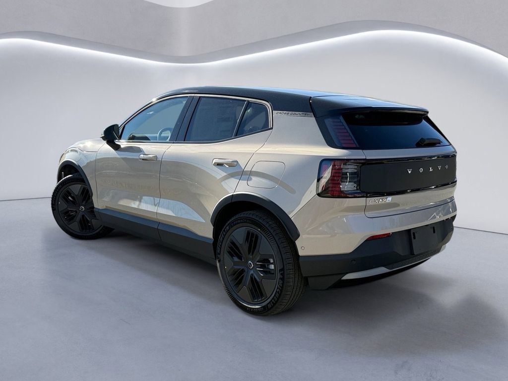 New 2026 Volvo EX30 Cross Country Ultra w/ Protection Package Premier AWD/4WD image 5