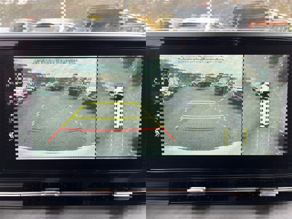 Used 2022 Kia Carnival SX image 22