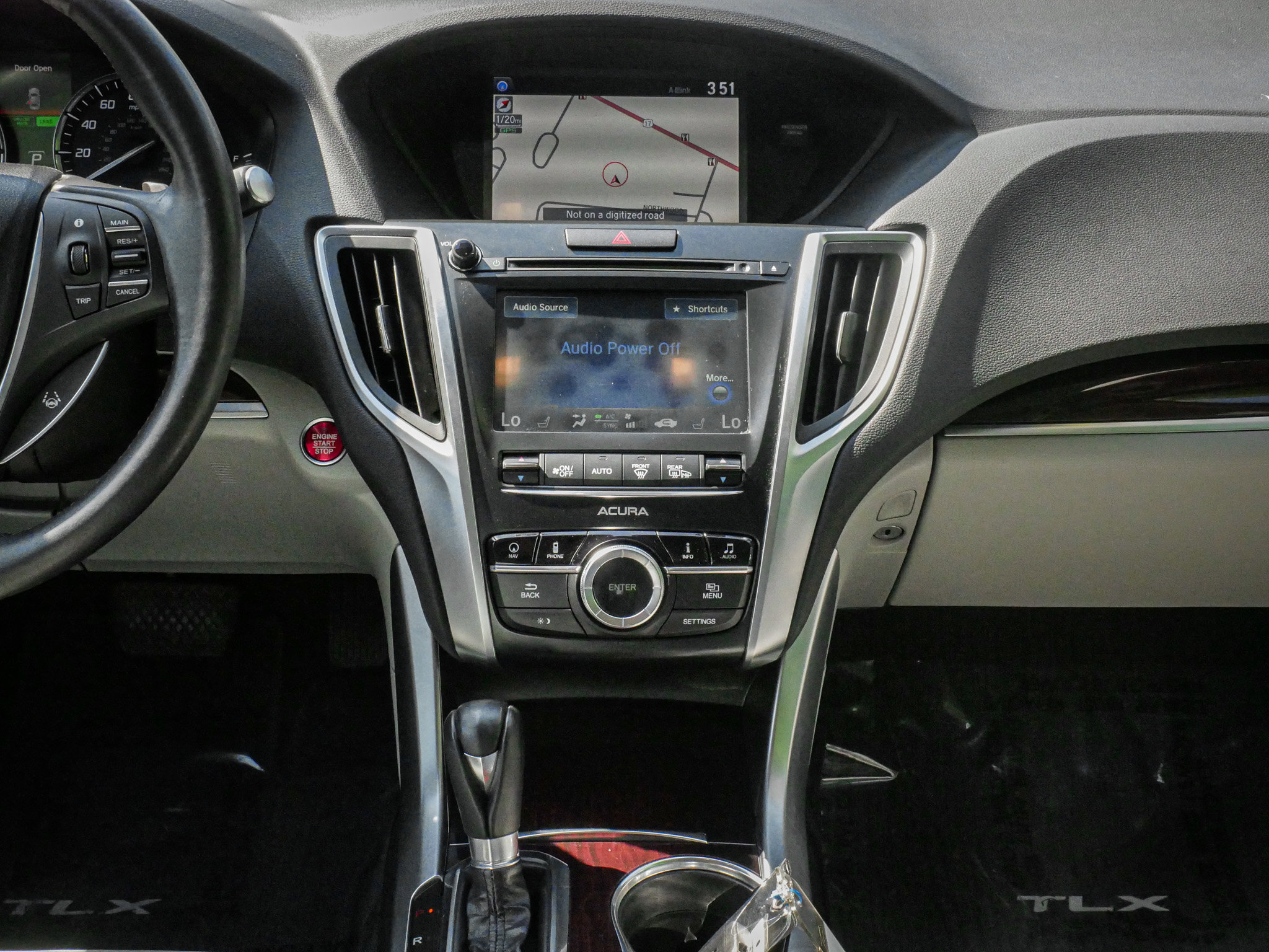 Used 2016 Acura TLX w/ Technology Package FWD image 29