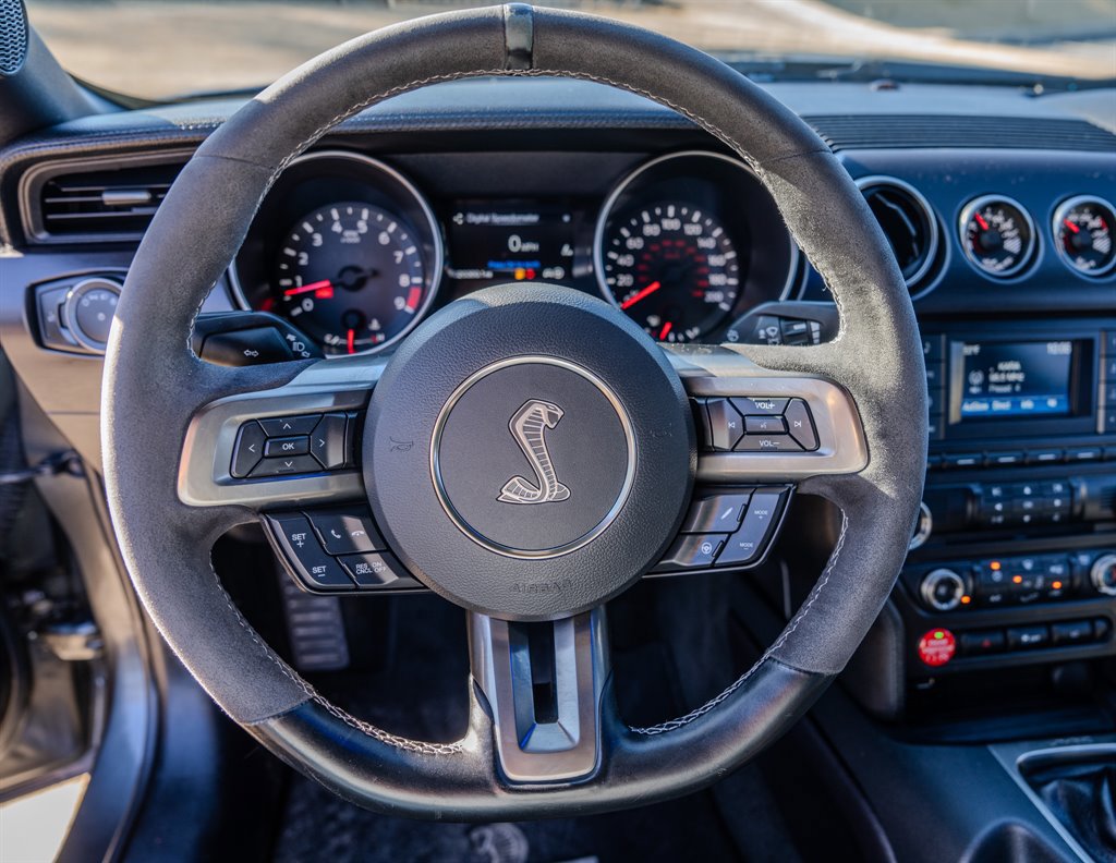 Used 2016 Ford Mustang Shelby GT350 w/ Track Package image 15