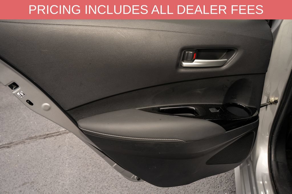 Used 2022 Toyota Corolla SE FWD image 8