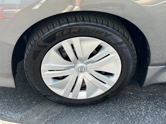 Certified 2025 Nissan Leaf S FWD image 12