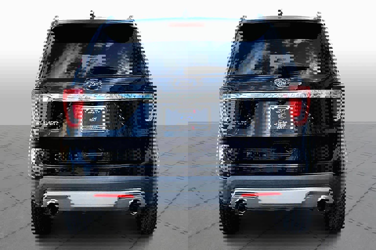 Certified 2017 Ford Explorer Limited image 5