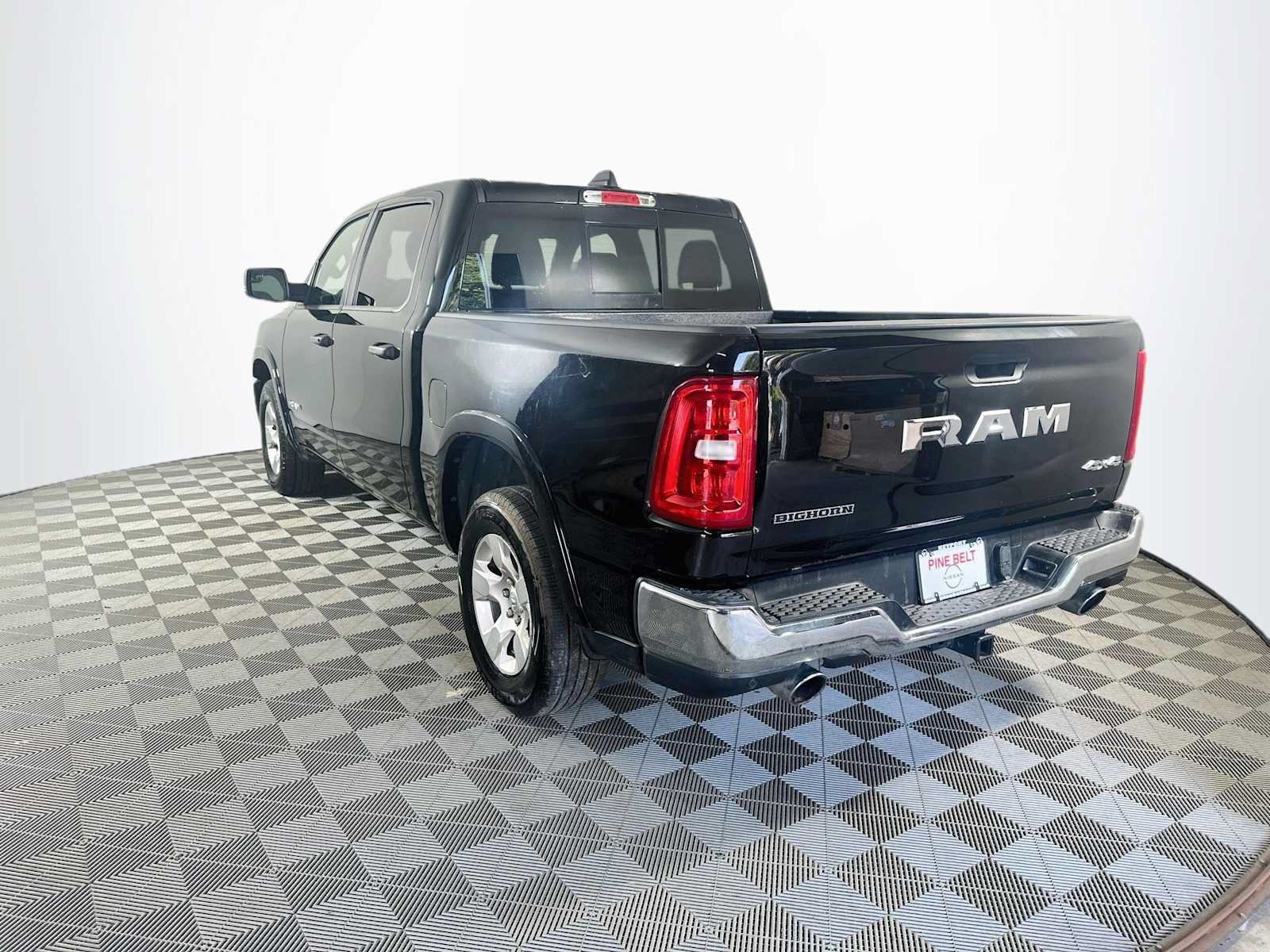 Used 2025 RAM 1500 Big Horn AWD/4WD image 6