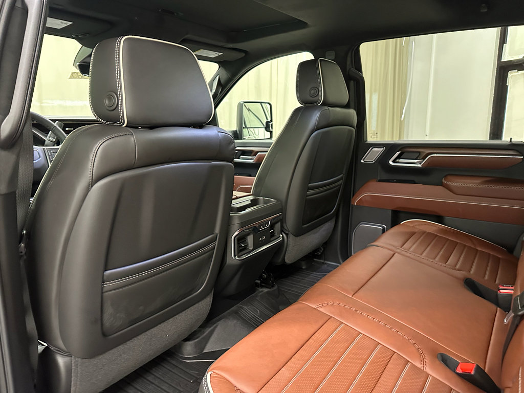 New 2026 GMC Sierra 2500 Denali Ultimate AWD/4WD image 19