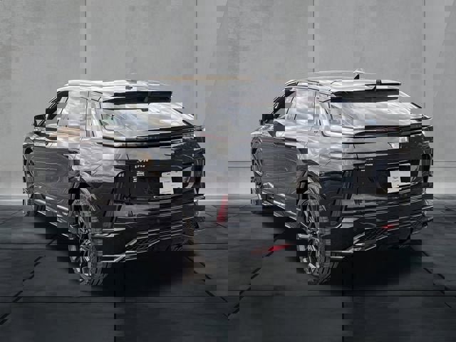 New 2026 Cadillac Lyriq V image 5