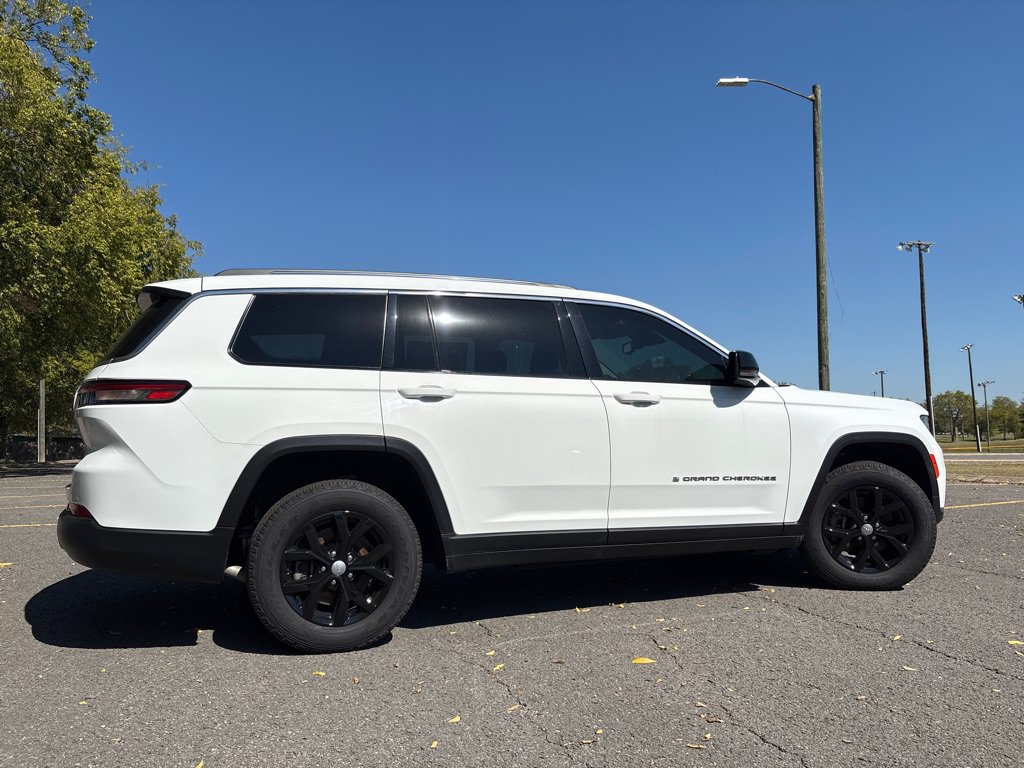 Used 2021 Jeep Grand Cherokee L Limited AWD/4WD image 7