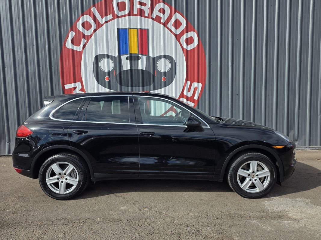 Used 2012 Porsche Cayenne S image 4