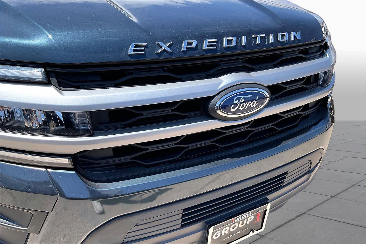 Used 2022 Ford Expedition XLT AWD/4WD image 29
