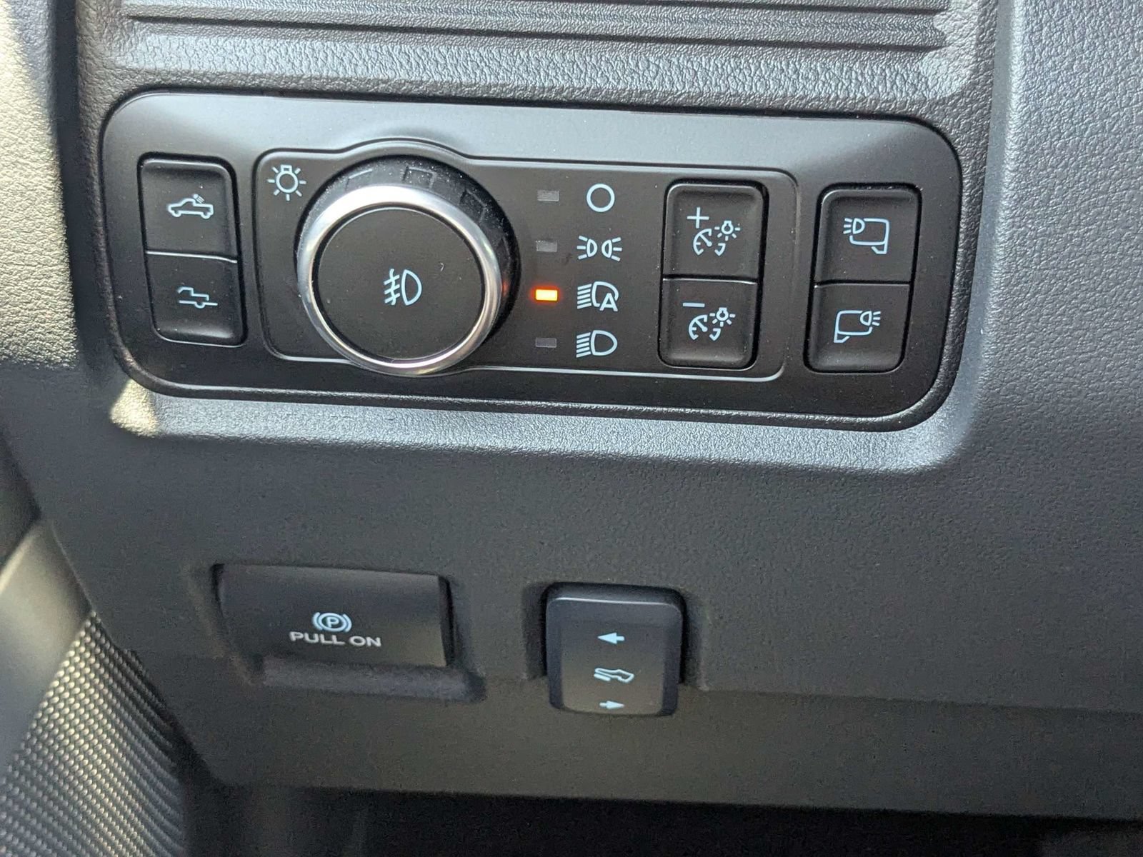 New 2026 Ford F350 Platinum AWD/4WD image 29