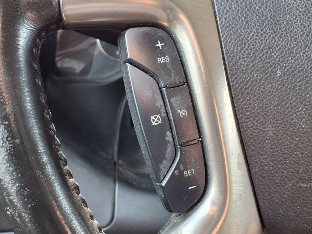 Used 2017 Chevrolet Express 3500 Extended RWD image 21
