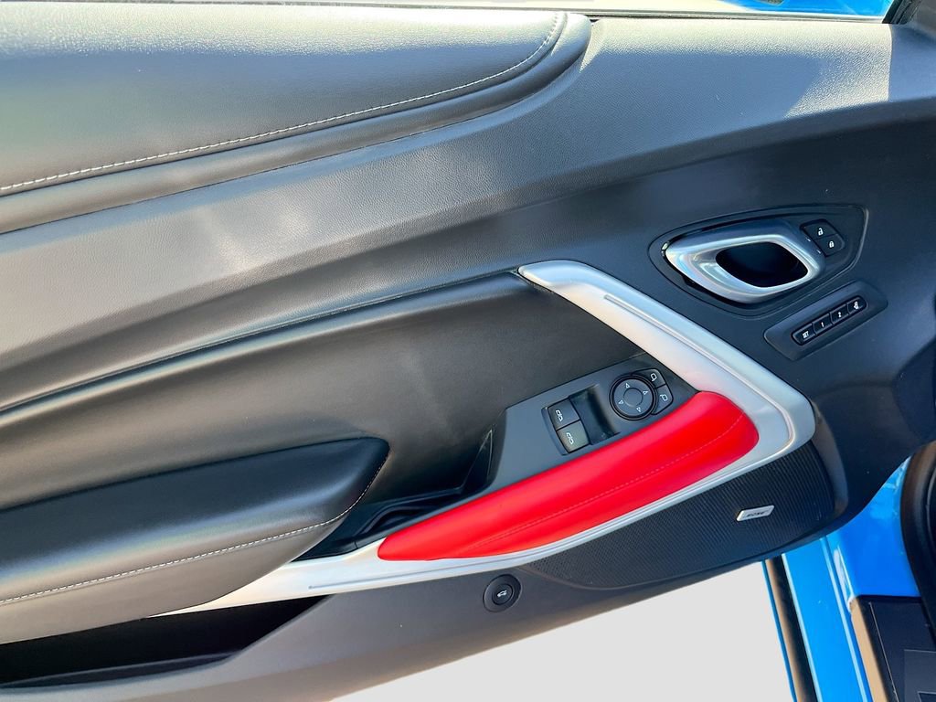 Used 2023 Chevrolet Camaro SS RWD image 17