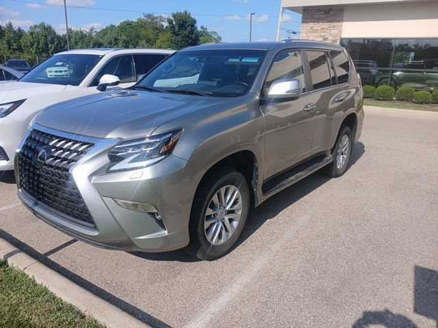 Used 2023 Lexus GX 460 Premium w/ Premium Package AWD/4WD image 10