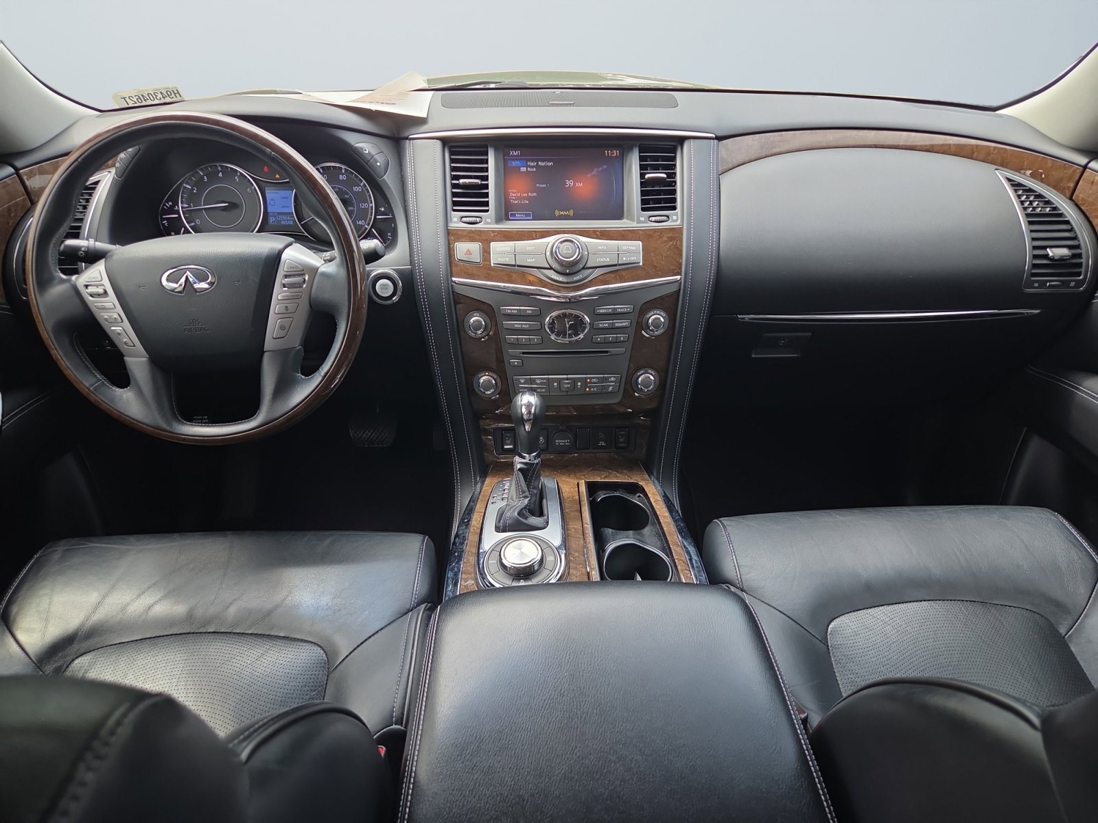 Used 2017 INFINITI QX80 4WD w/ Driver Assistance Package image 11