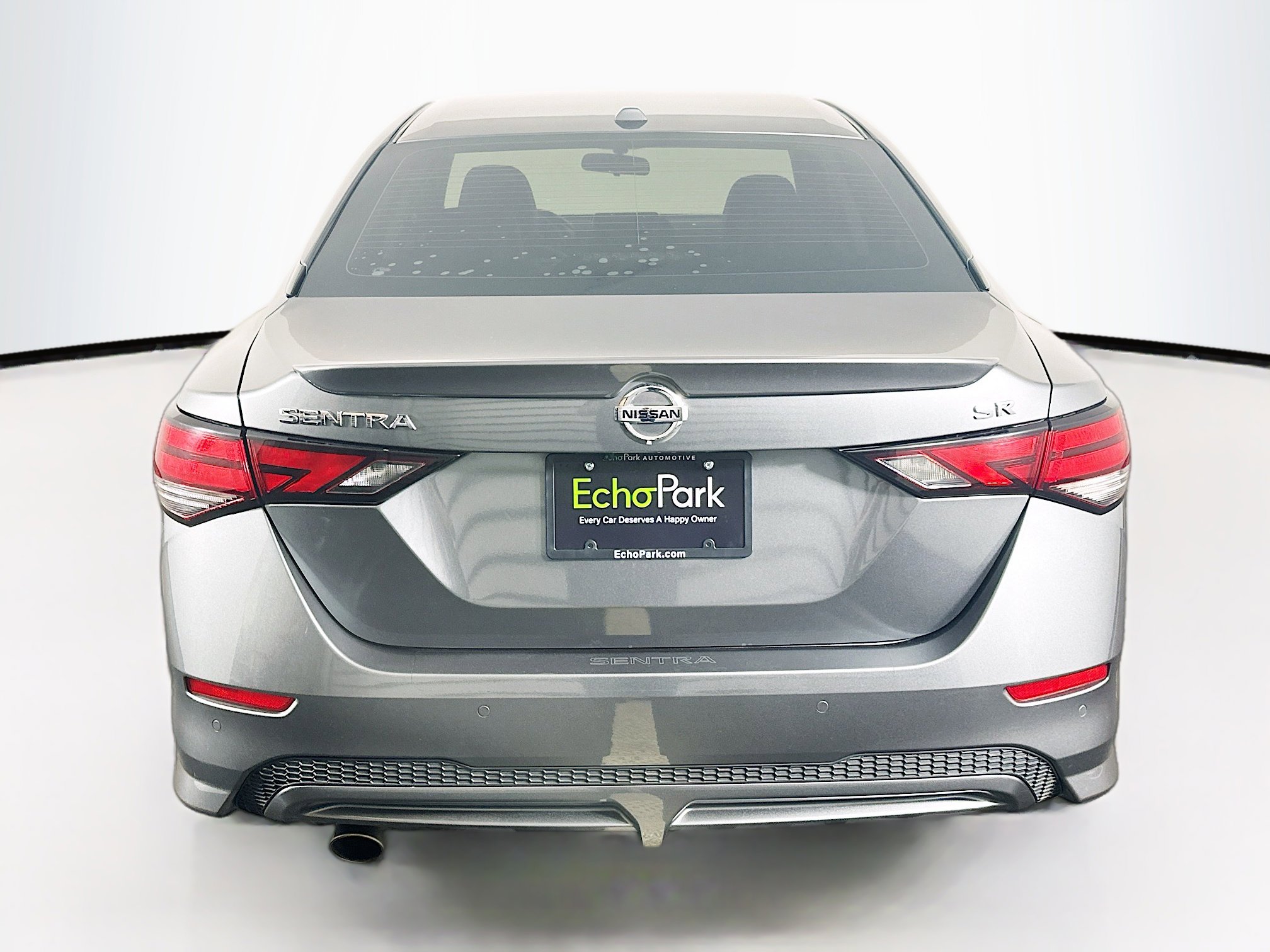 Used 2022 Nissan Sentra SR w/ SR Premium Package FWD image 7