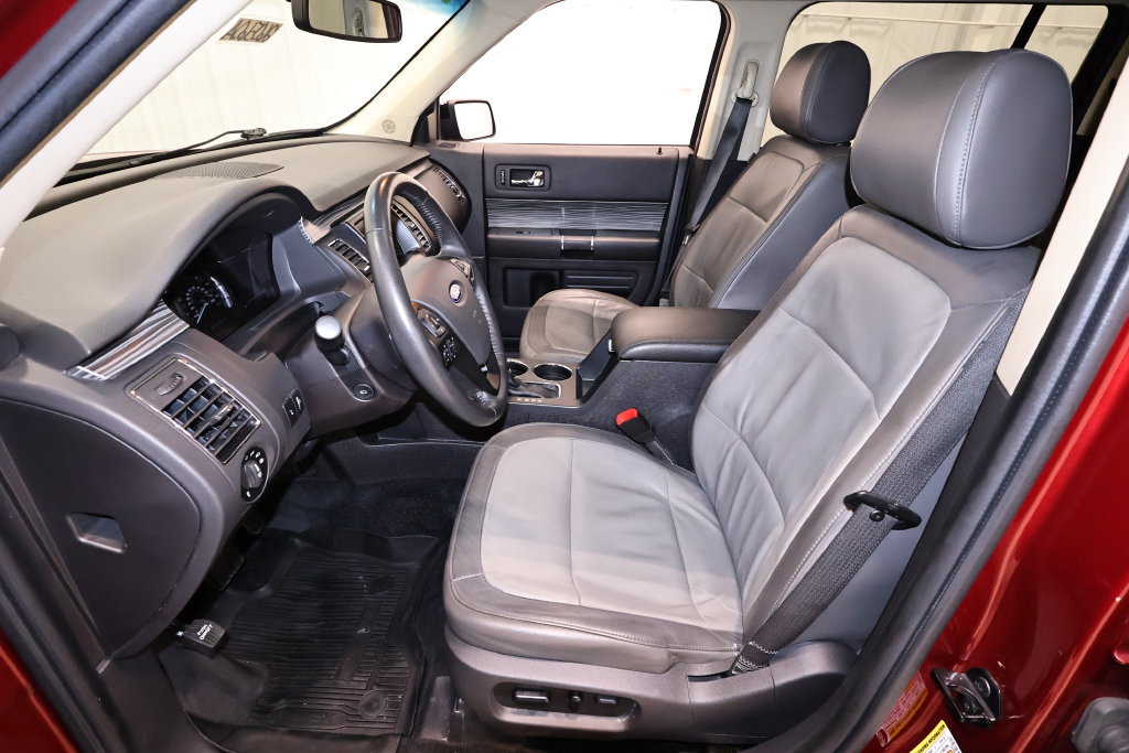 Used 2019 Ford Flex SEL w/ Equipment Group 202A AWD/4WD image 11