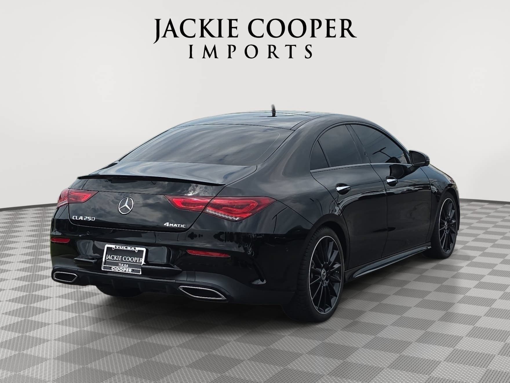Used 2023 Mercedes-Benz CLA 250 4MATIC image 5