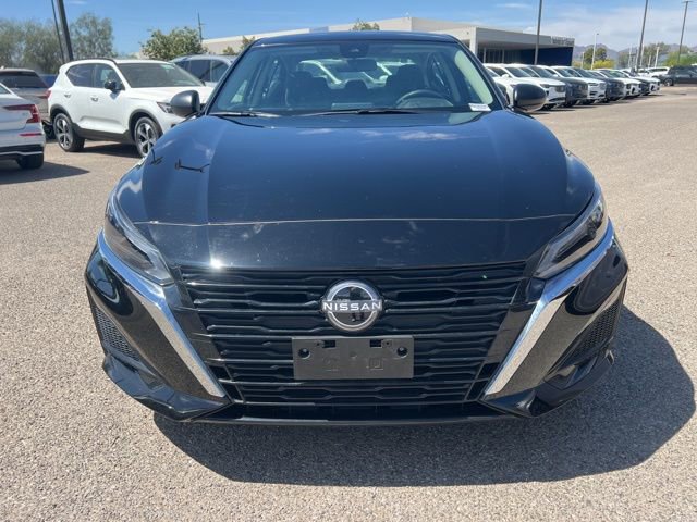 Used 2025 Nissan Altima 2.5 SV FWD image 9