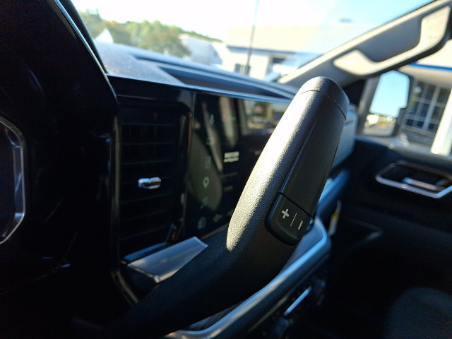 Used 2025 Chevrolet Silverado 2500 LT w/ Convenience Package AWD/4WD image 14