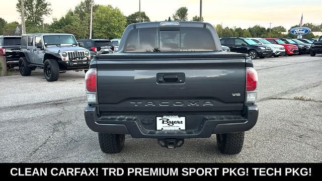 Used 2021 Toyota Tacoma TRD Sport w/ TRD Premium Sport Package AWD/4WD image 28