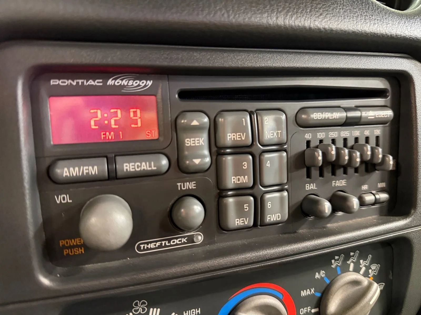 Used 1995 Pontiac Firebird Formula image 30