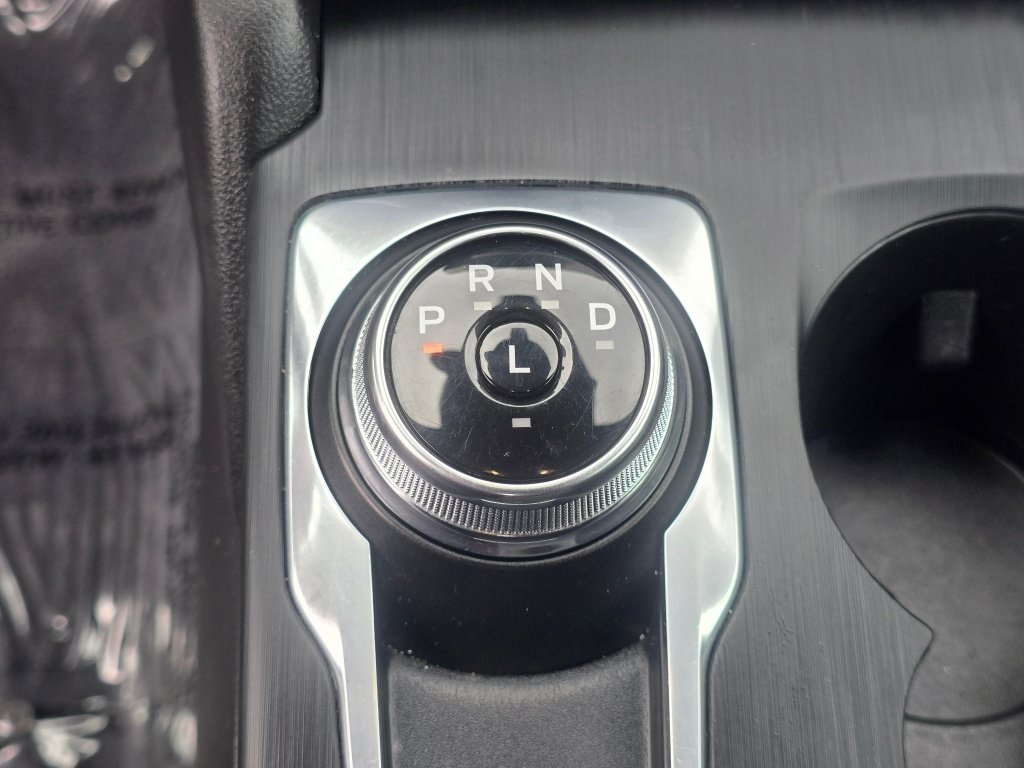 Used 2025 Ford Escape ST-Line Select AWD/4WD image 15