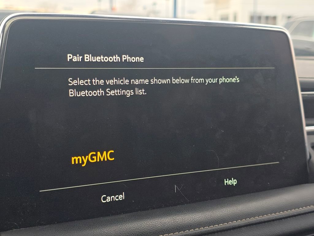 Used 2021 GMC Yukon XL SLT w/ Rear Media and Nav Package image 7