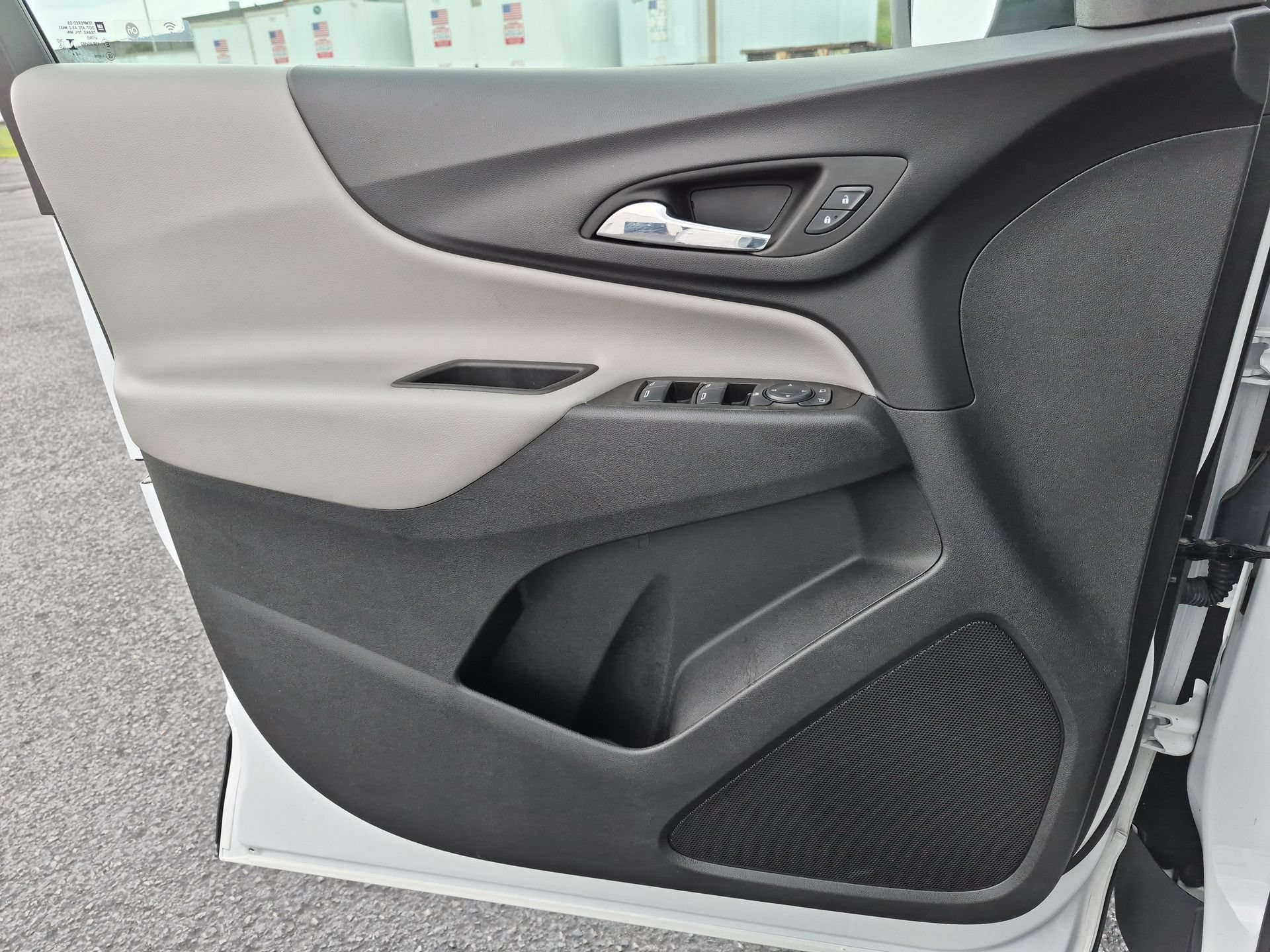 Certified 2024 Chevrolet Equinox LS FWD image 22