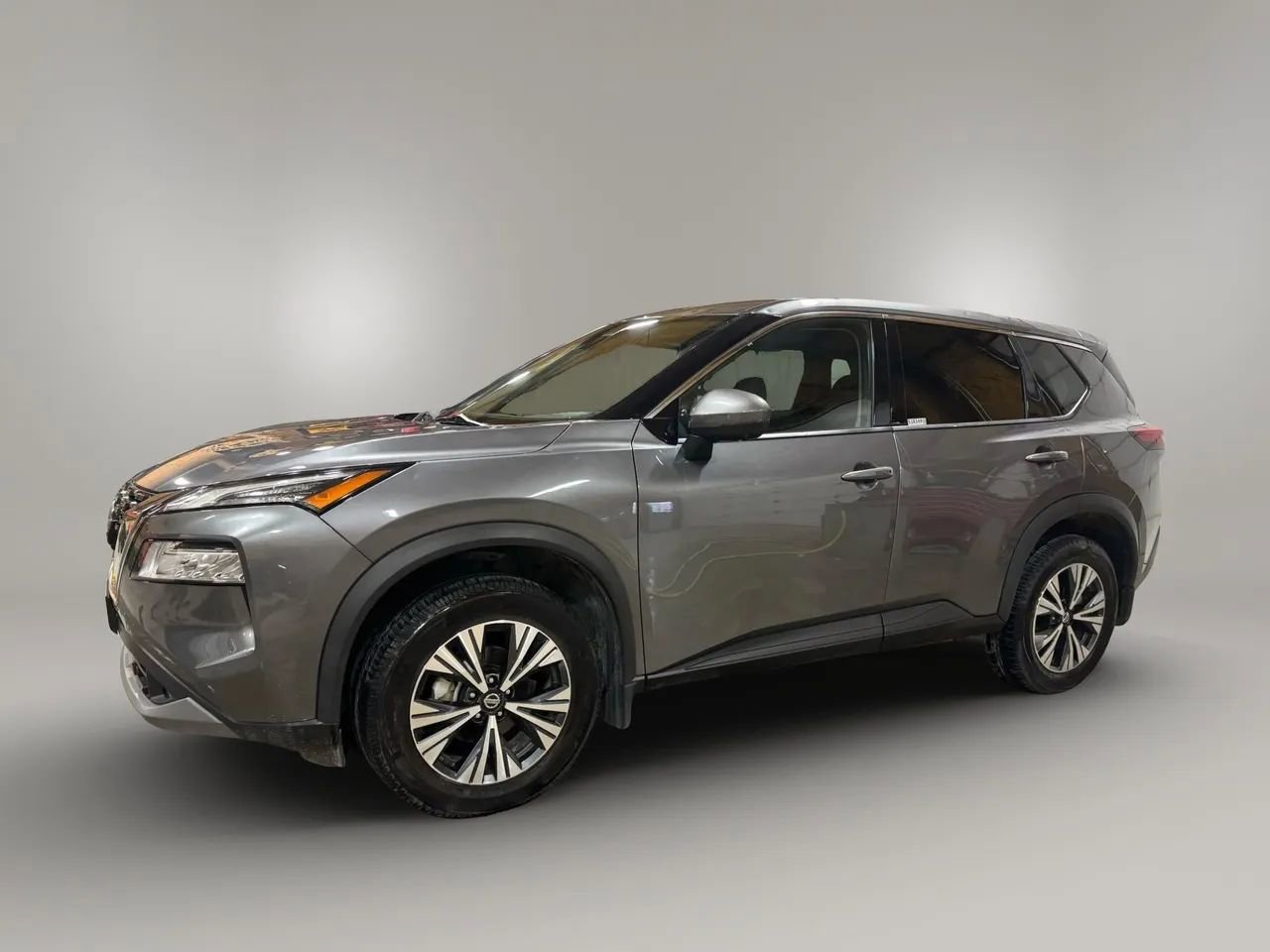 Used 2021 Nissan Rogue SV image 14