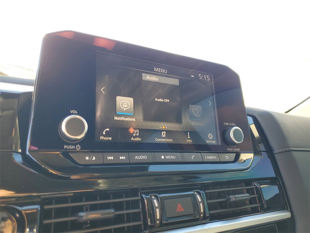 New 2025 Nissan Pathfinder SV image 10