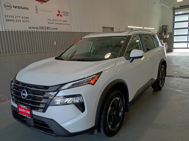 New 2026 Nissan Rogue SV image 6