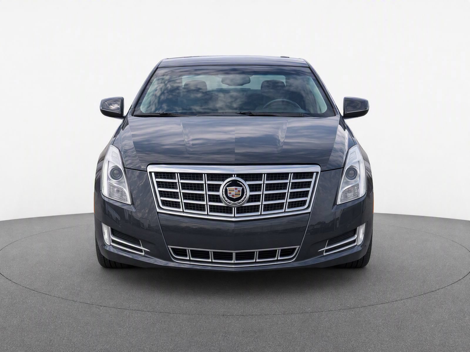 Used 2015 Cadillac XTS Luxury w/ Driver Awareness Package FWD image 5