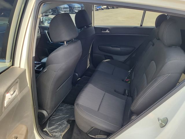 Used 2021 Kia Sportage LX FWD image 12