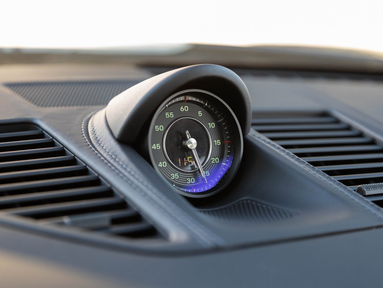 Used 2023 Porsche 911 Sport Classic image 25