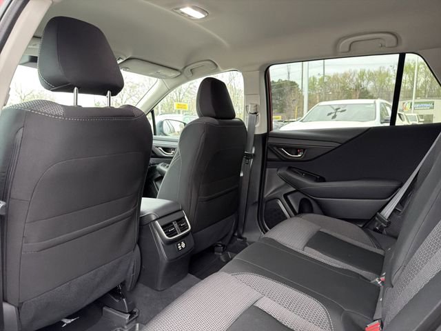 Used 2025 Subaru Outback Premium image 12