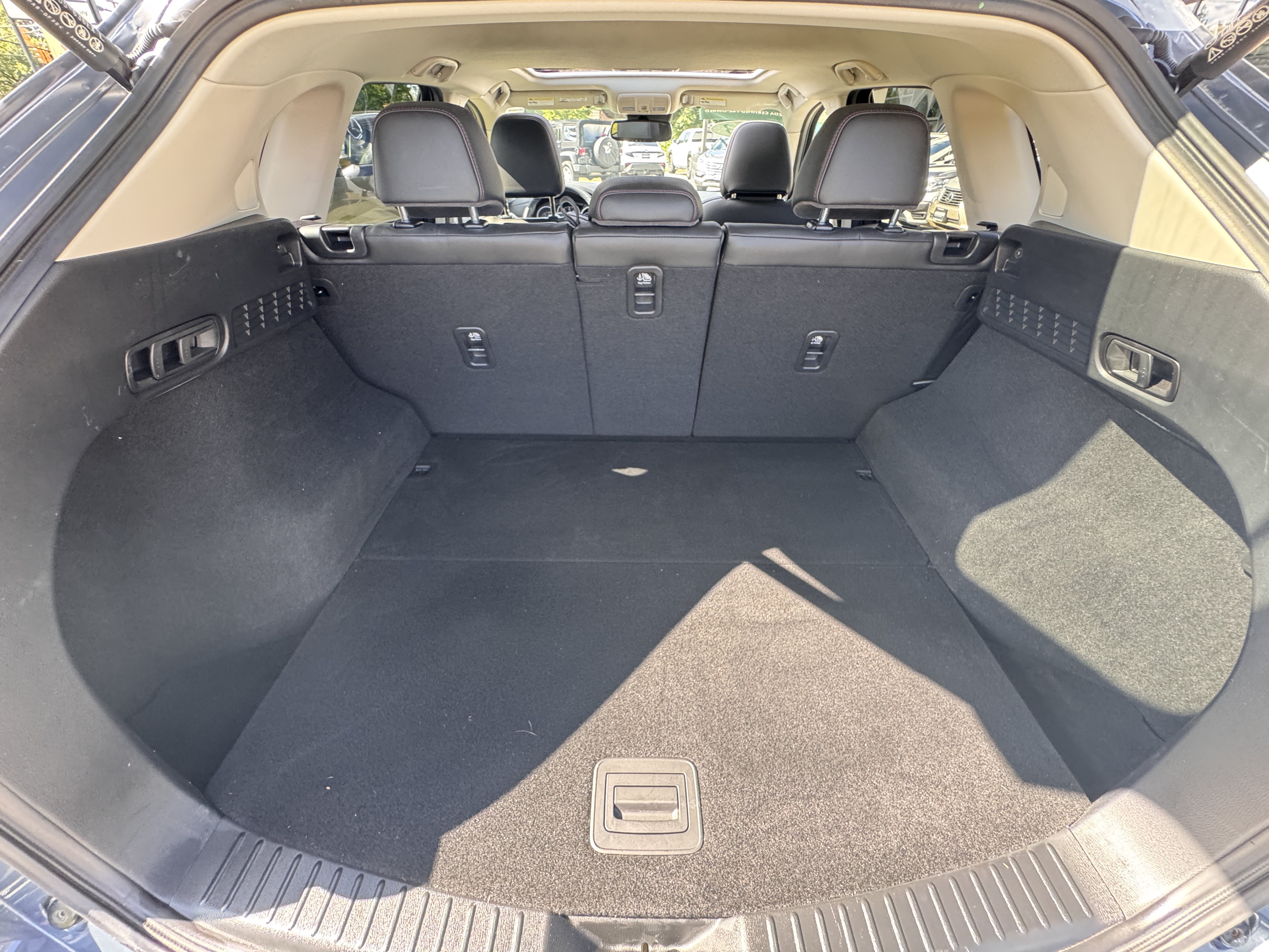 Certified 2023 MAZDA CX-5 Carbon Edition AWD/4WD image 9