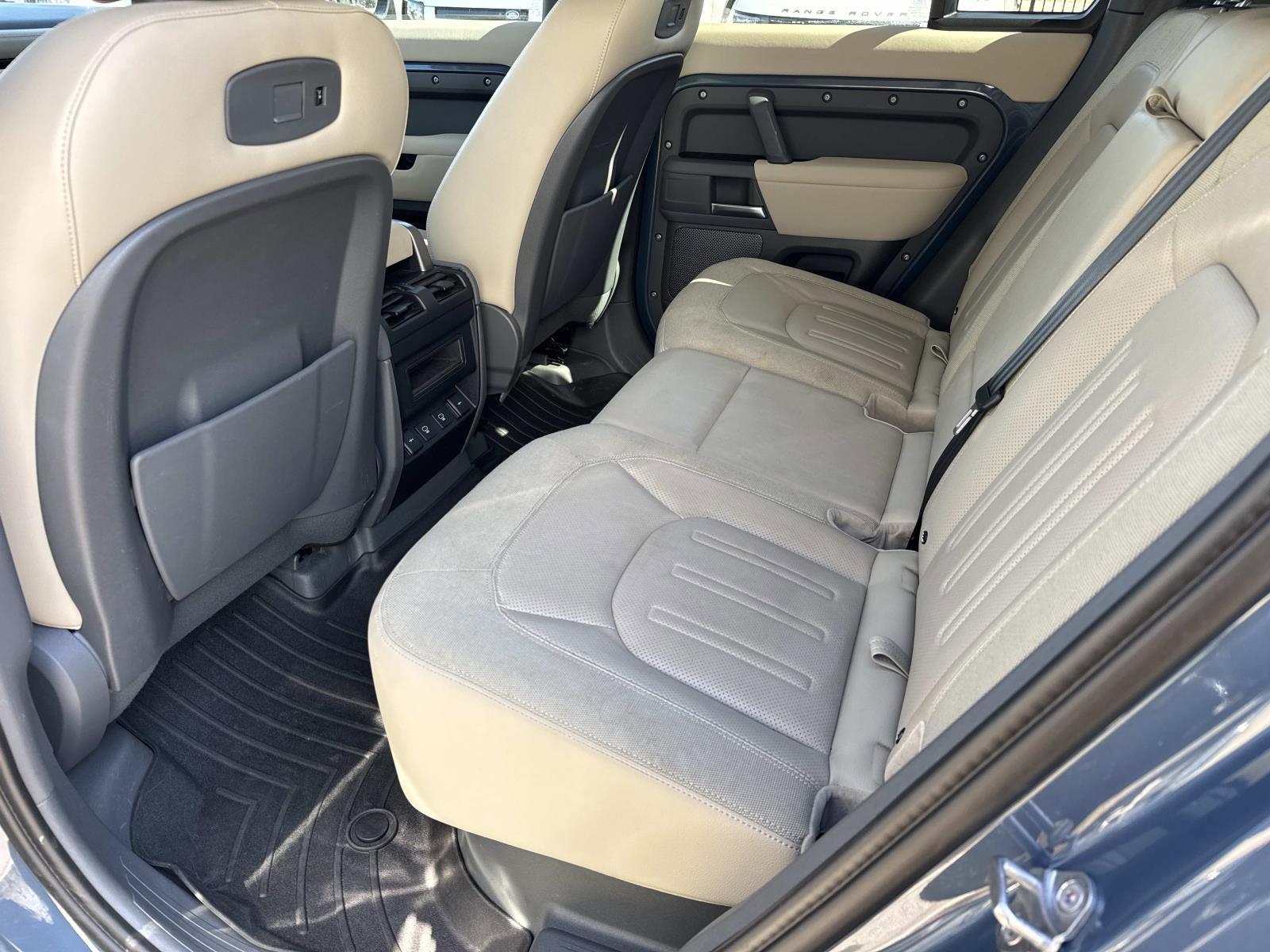 Used 2021 Land Rover Defender 110 S image 14