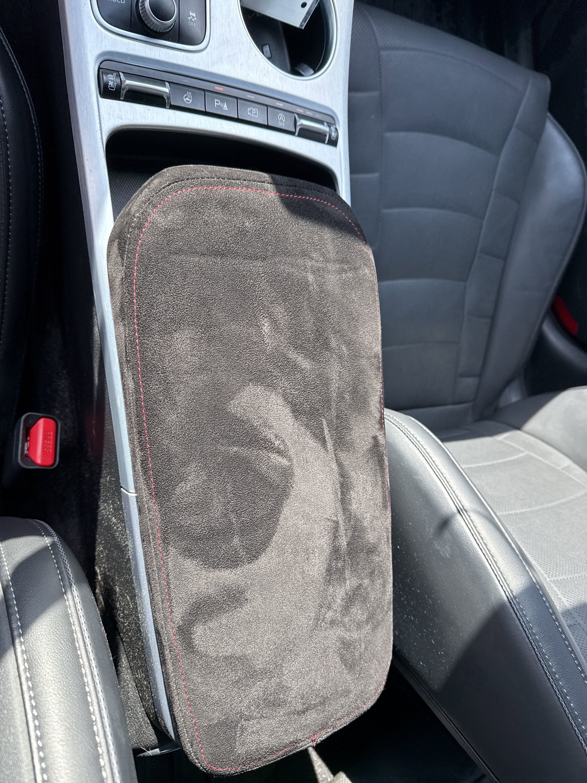 Used 2023 Kia Stinger GT2 image 14