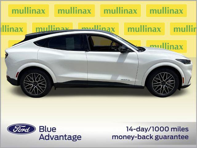 Certified 2025 Ford Mustang Mach-E Premium AWD/4WD image 2
