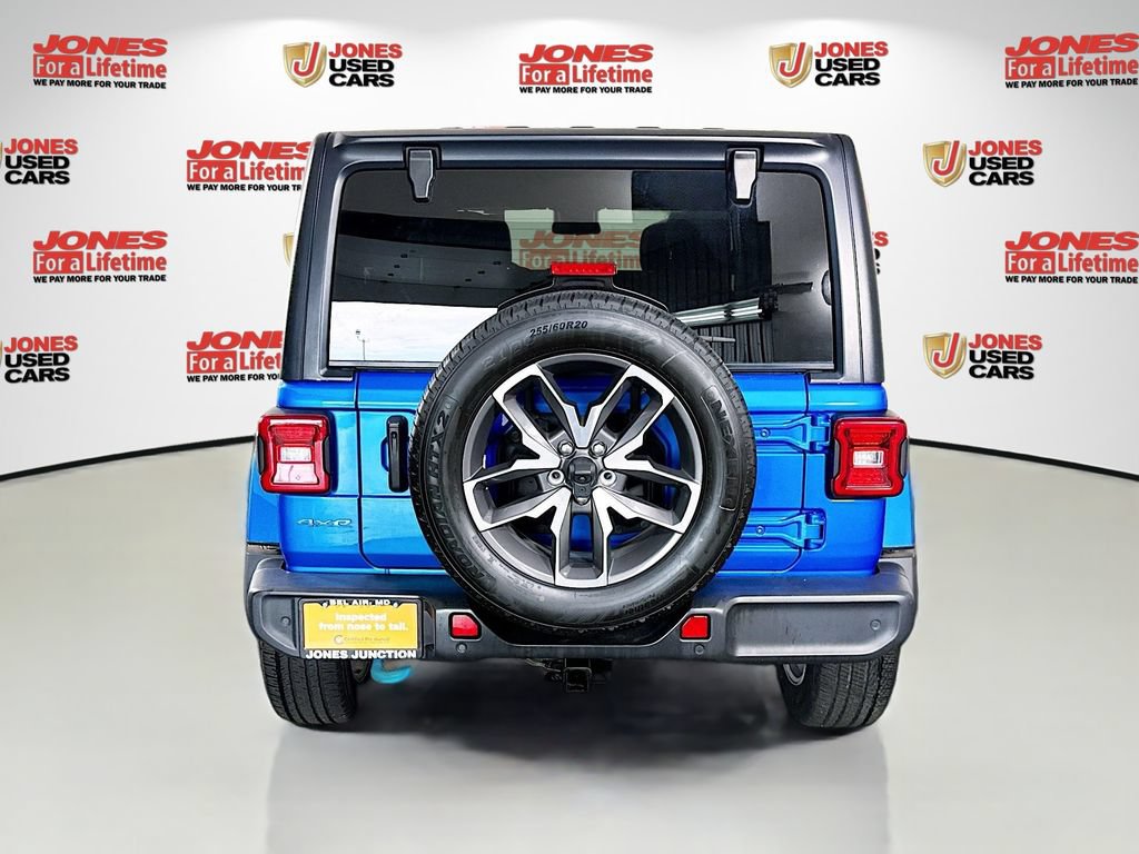 Used 2024 Jeep Wrangler Unlimited w/ Convenience Group AWD/4WD image 14