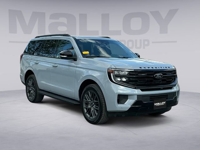 Certified 2026 Ford Expedition Platinum w/ Stealth Appearance Package AWD/4WD image 7