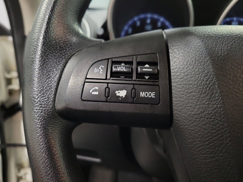 Used 2012 MAZDA MAZDA3 i Touring FWD image 24