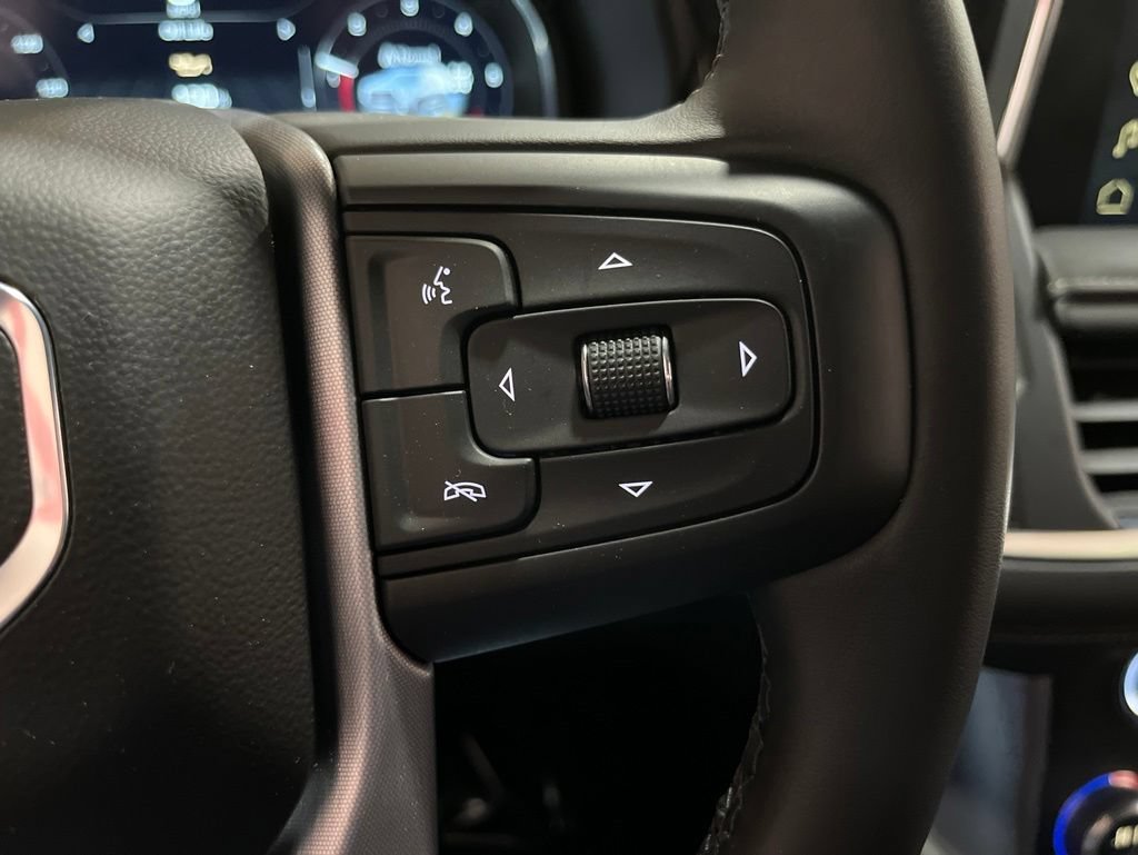 Certified 2024 GMC Yukon XL SLT AWD/4WD image 24