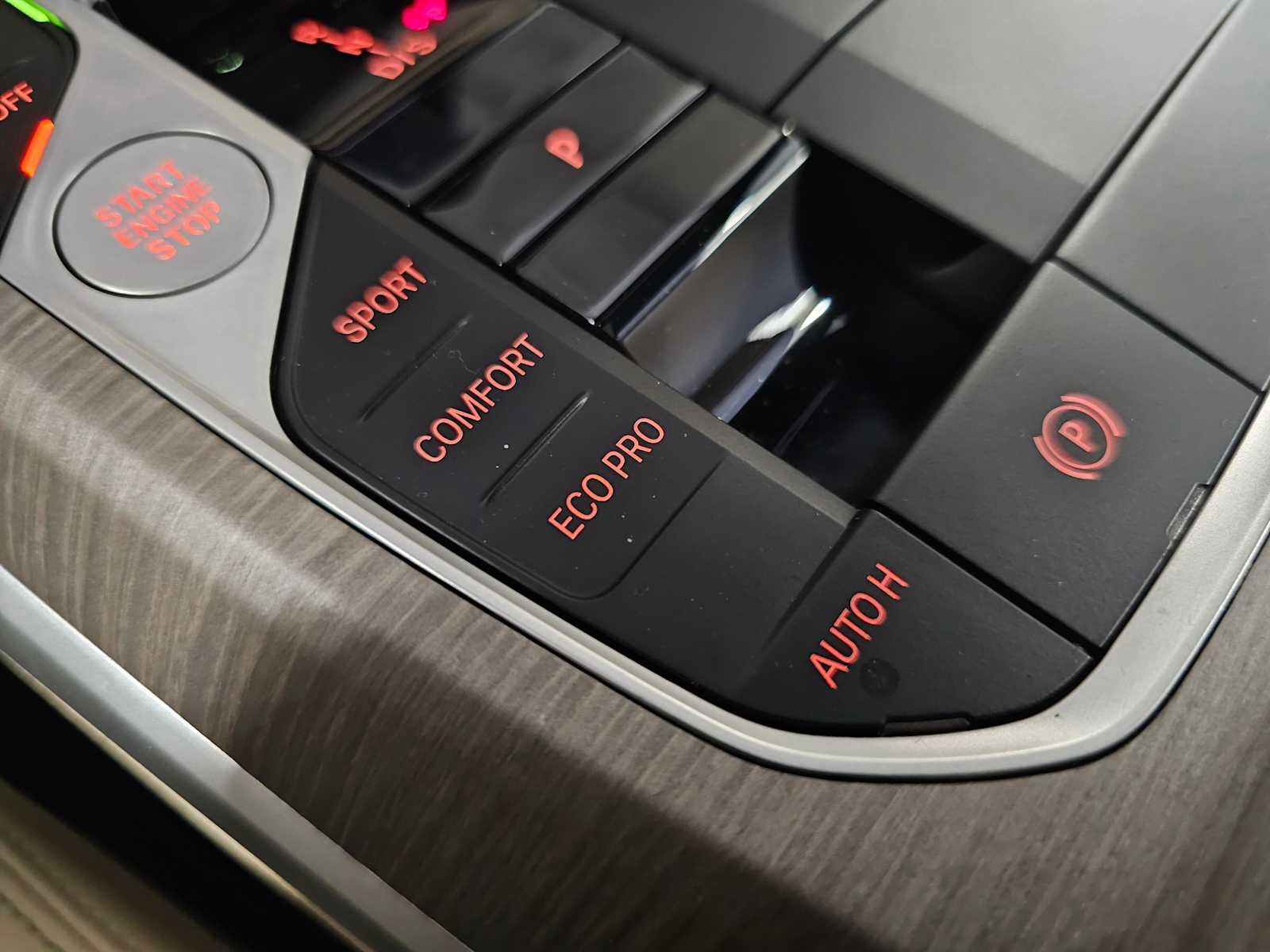 Used 2025 BMW 330i xDrive 330i xDrive w/ Premium Package image 22