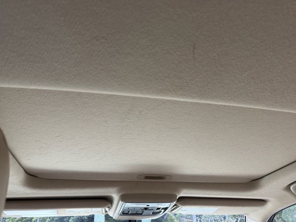 Used 2014 Toyota 4Runner Limited AWD/4WD image 17